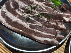 -青瓦炭韩潮烤肉(花园道店)
