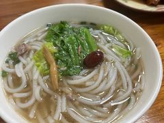 斋濑粉-本地老字号清叔烧鹅