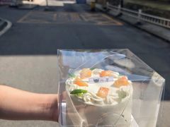 四寸白桃乌龙蛋糕-沁屋面包店(人民东路店)
