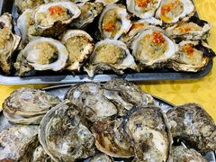 -蚝哥花姐湛江烤生蚝(美丽湾市场店)