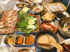 -草家酱蟹炭火烤肉店(珲春南路一店)