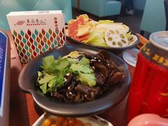凉拌木耳-鱼鼎香烤鱼火锅(华发商都店)