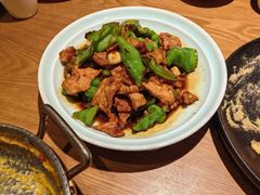 辣椒炒肉-吕氏疙瘩汤·新鲁菜(济南万象城店)