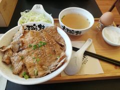 -熊吞·大碗丼烧肉饭(济宁万达广场店)