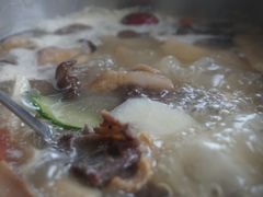 -野菌皇海景野生菌火锅(滨海大道店)