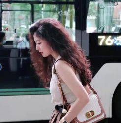 -环球蝶上美业连锁