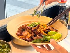 -方铲铲·成都板凳面(滨江银泰店)