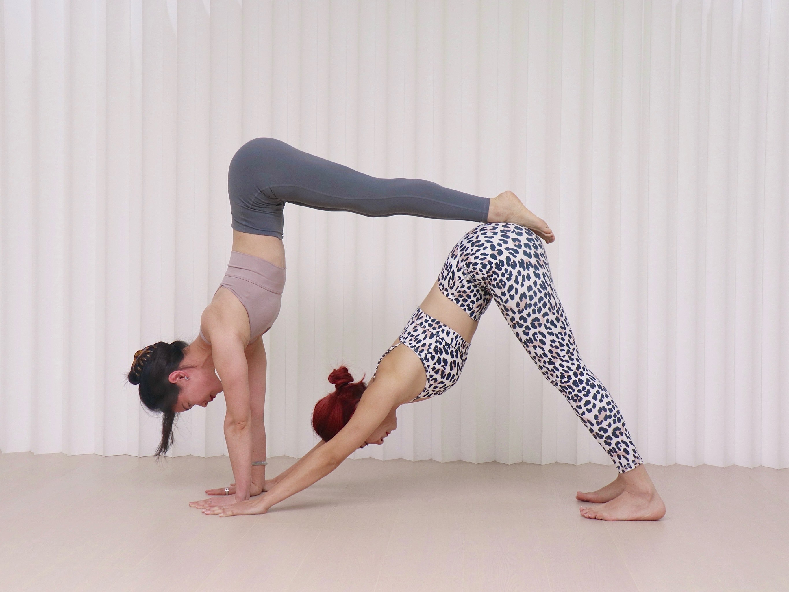 垫上伸展～女神时刻之双人瑜伽!