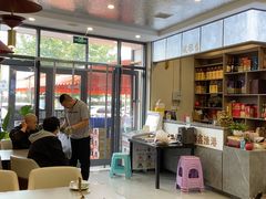 -鑫渔港海鲜本地菜·山海关浑锅(东戴河店)