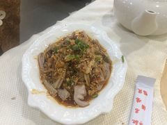 -渝君重庆火锅(嘉宾路店)