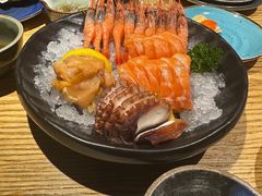 -枝魯枝魯自助料理