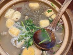 鸭血粉丝汤。-古都历食南京菜·烤鸭·鸭血粉丝·汤包(南京博物院店)