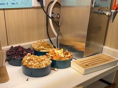 -蜜桃餐厅·伴山(湖滨商业街店)