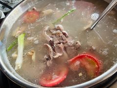-老石黑山羊毛驴肉火锅(金凯广场店)
