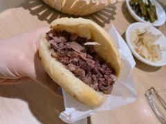 腱子肉-闫家驴肉老店(华电一校店)