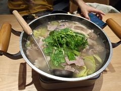 -川堂风·跷脚牛肉·乐山爆炒(宝山日月光店)