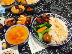 -蜗牛小馆醉乡民谣云南菜(惠新西里店)