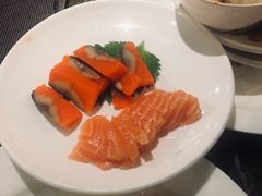 三文鱼刺身北极贝-开元新晶都酒店·自助火锅