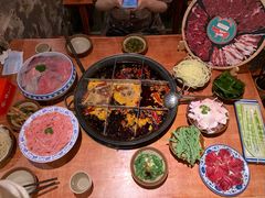 -周小明火锅(黑金冠社区店)