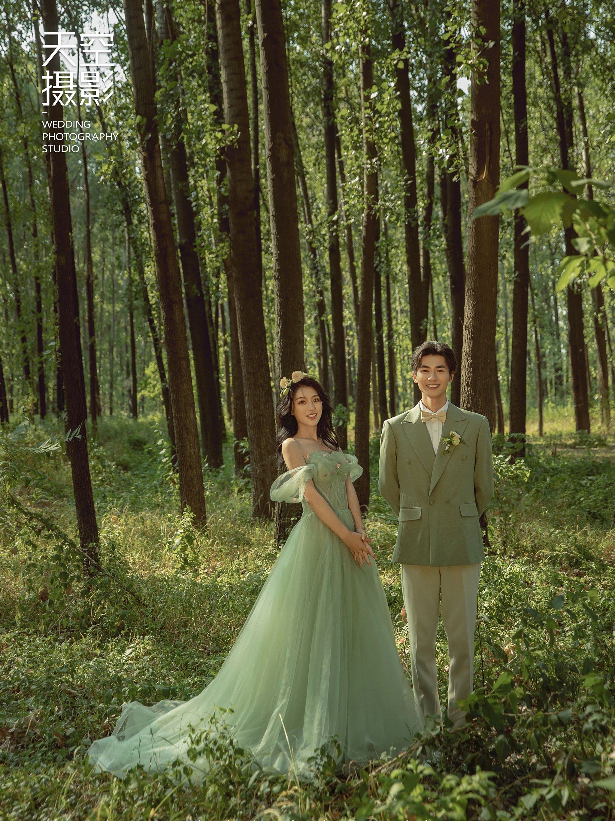 不喜欢跟风 婚纱照拍了高级清新的森系彩 纱
