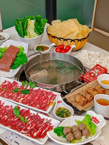 “混酱”潮汕牛肉火锅怪好吃的嘞~