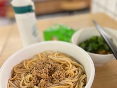 -蒙自源米线大王(江南西路店)