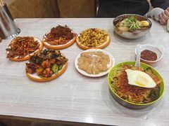 -三姐妹冷面馆(保卫路店)