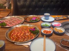 -明洞阿姨·韩式酱蟹烤肉·创意料理(三元桥店)