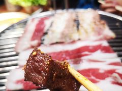 坛子大块肉-原始泥炉烤肉(总店)