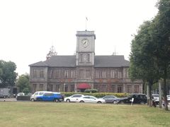 -半岛公馆(淞兴西路店)