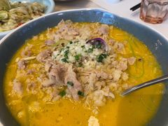 黄汁酸汤浸肥牛-港丽餐厅(高德置地店)