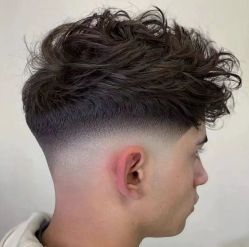 -贝勒爷专业男发