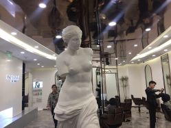 -INSTYLE造型·明星店