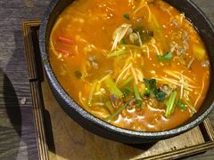 -青叶202都市餐厅(迪诺水镇店)