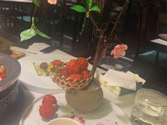 杨梅鳕鱼球-柳莺湖上·湖景餐厅·江南菜(西湖店)