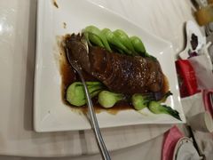 -梅龙镇酒家(南京西路总店)