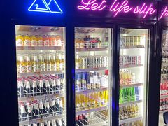 -UP嘻哈酒吧(粉巢店)