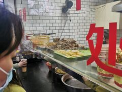 -覃肥叔桂林米粉(粮道街店)