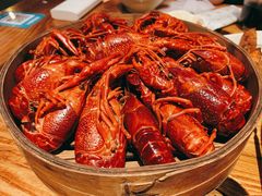 -琥珀老六龙虾(四里河店)