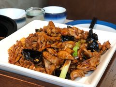 -梅飞酒家(名辉豪庭店)