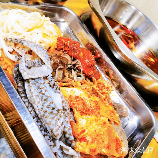 好吃鬼高原牦牛杂火锅(古尔沟分店)