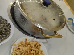 -朴小妹人参鸡汤火锅(长白山万达店)