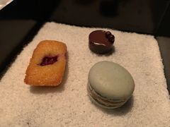 餐后甜点-广州四季酒店·佰鲜汇·现代法餐