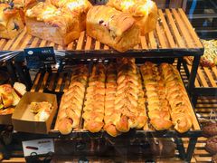 辣味松松-皇冠幸福里动物奶油生日蛋糕(万达店)