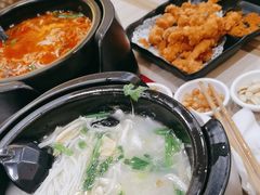 -花馬肆.云南过桥米线(汉神购物广场现场熬汤店)