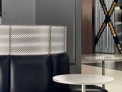 -M Stand(成都COSMO店)
