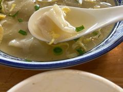 小馄饨-裕兴记·三虾面(西北街总店)
