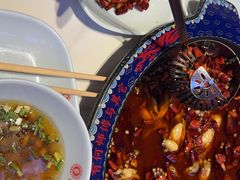 -何师傅美蛙鱼头(汉街店)