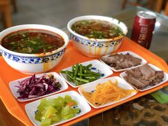 -吾穆勒蓬灰牛肉面·清真(北滨河中路店)