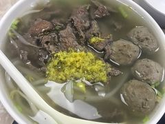 -华威达牛庄(黄埔大道西店)